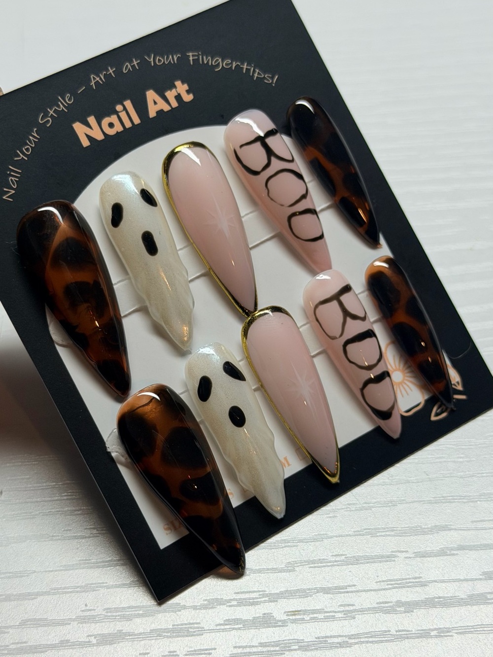 Nail Art Press-On Set – Pink, Brown & Pearl Accent Nails